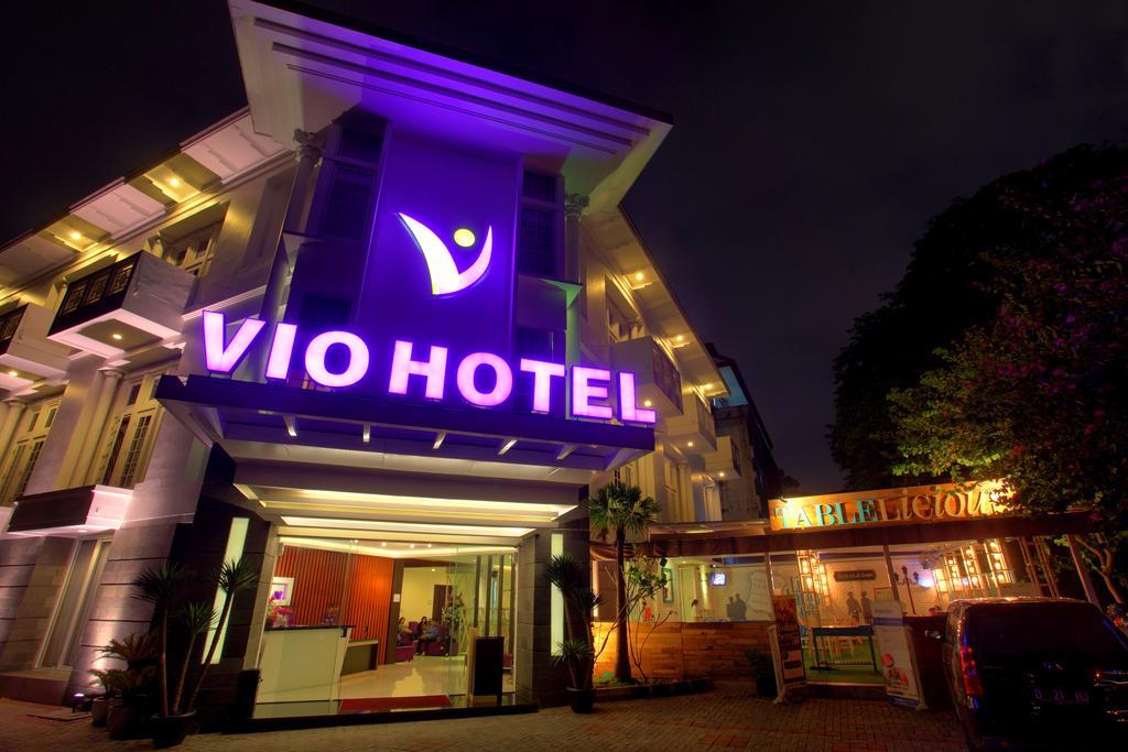 Vio Hotel Cimanuk Бандунг Екстериор снимка